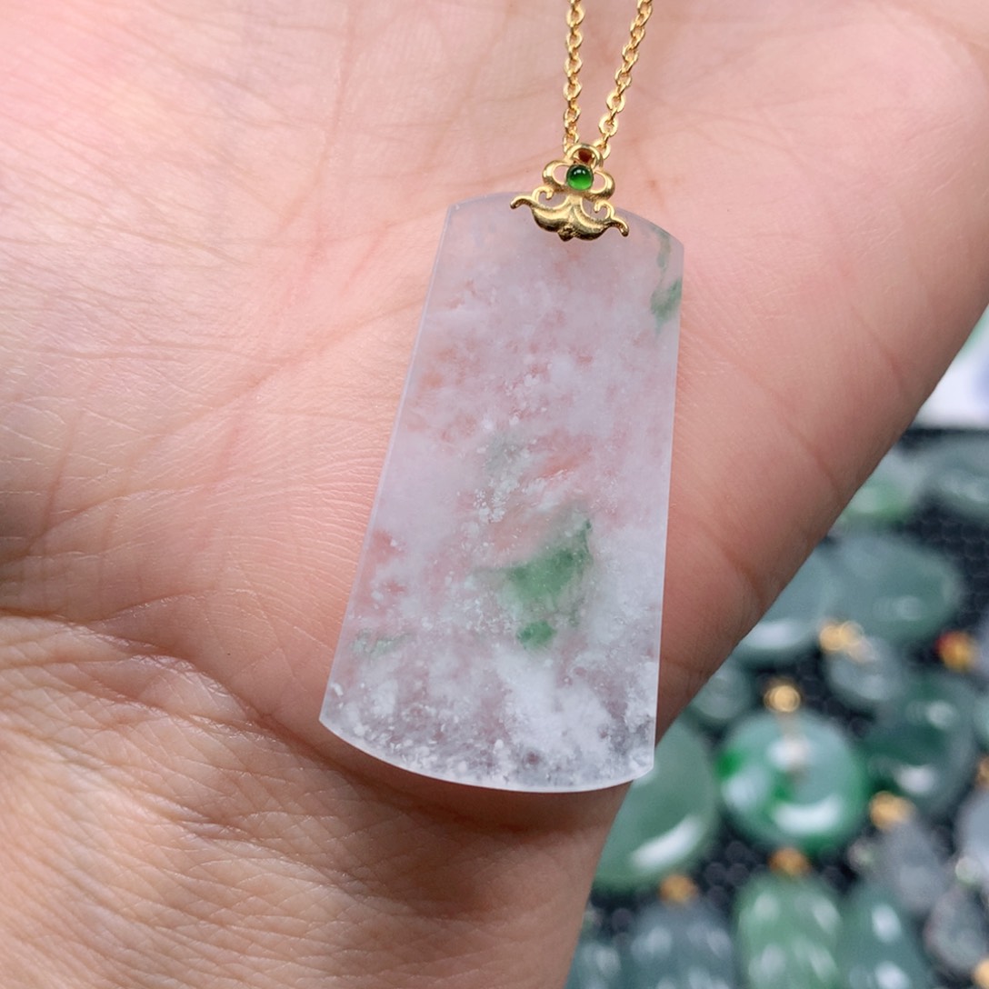 【闪购商品】翡翠吊坠(不含链)18K金镶嵌