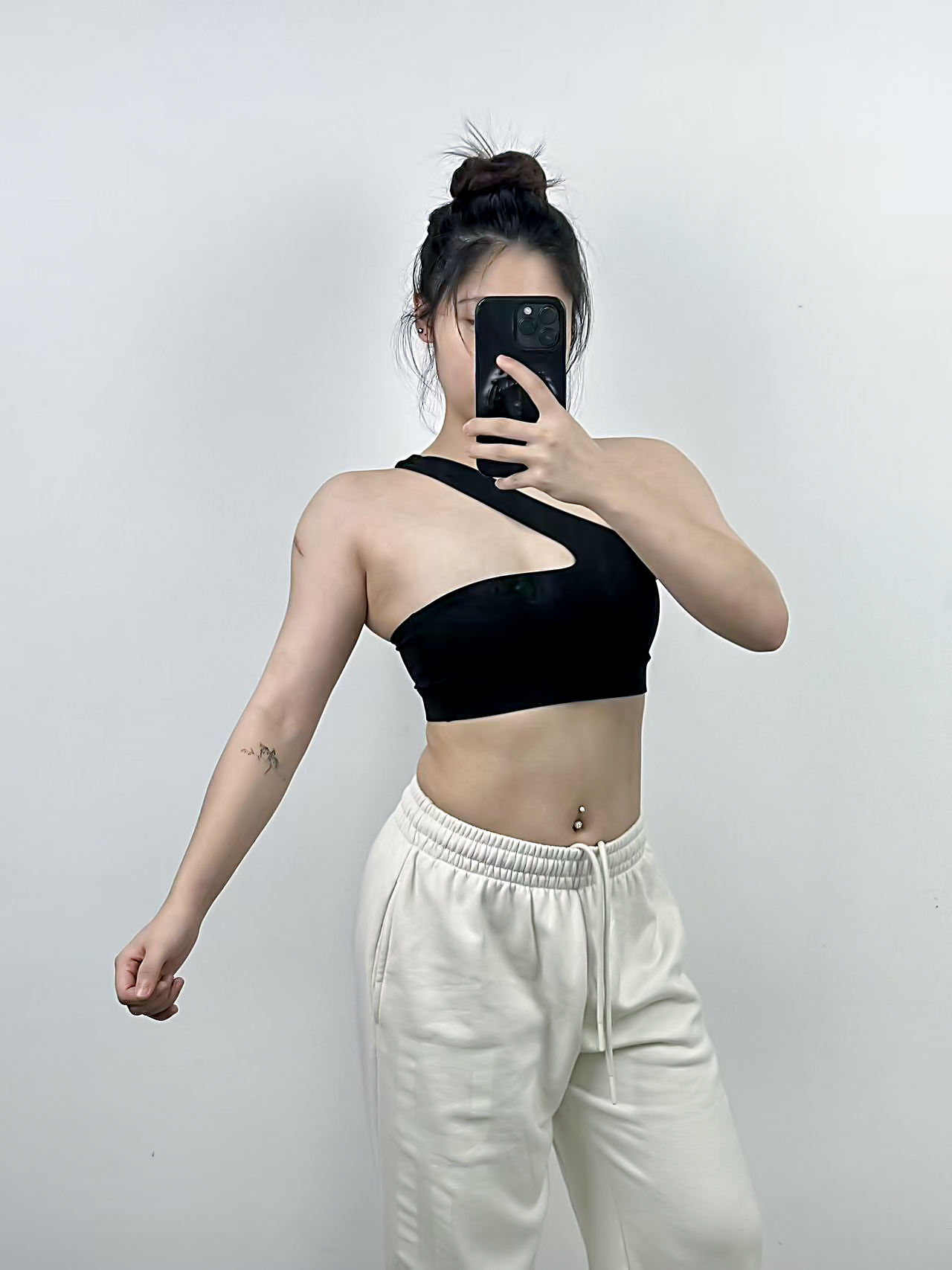 时尚款~斜肩一体杯个性时尚运动健身瑜伽美背（4EF）-A722