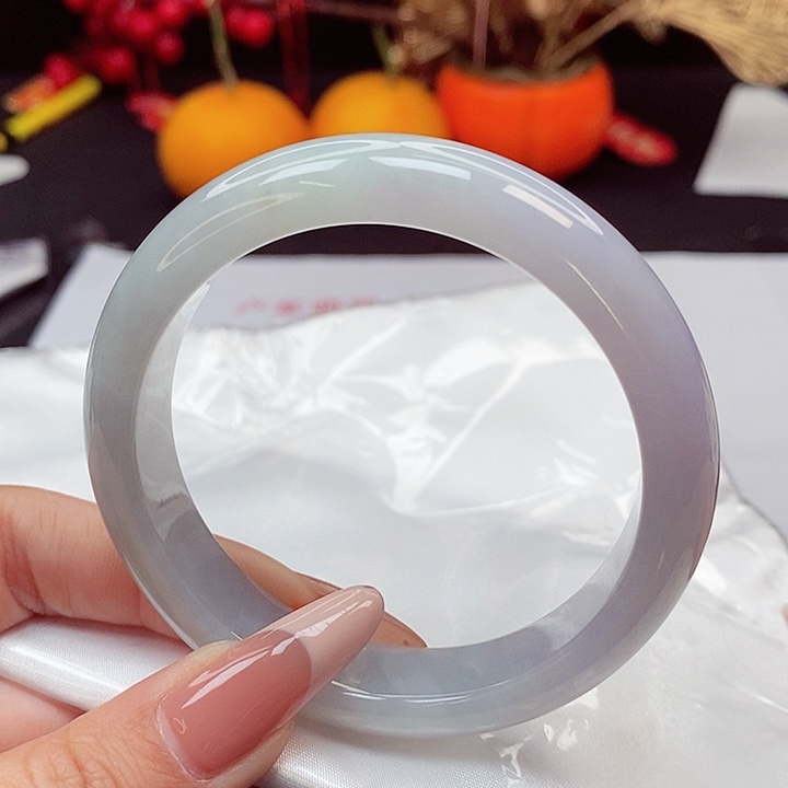 翡翠手镯未镶嵌s****a56圈