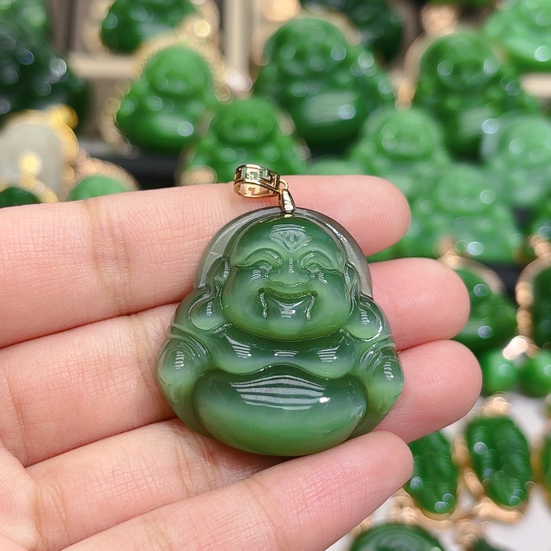 和田玉（碧玉）颈饰18K金镶嵌一线天粉青冰猫佛公