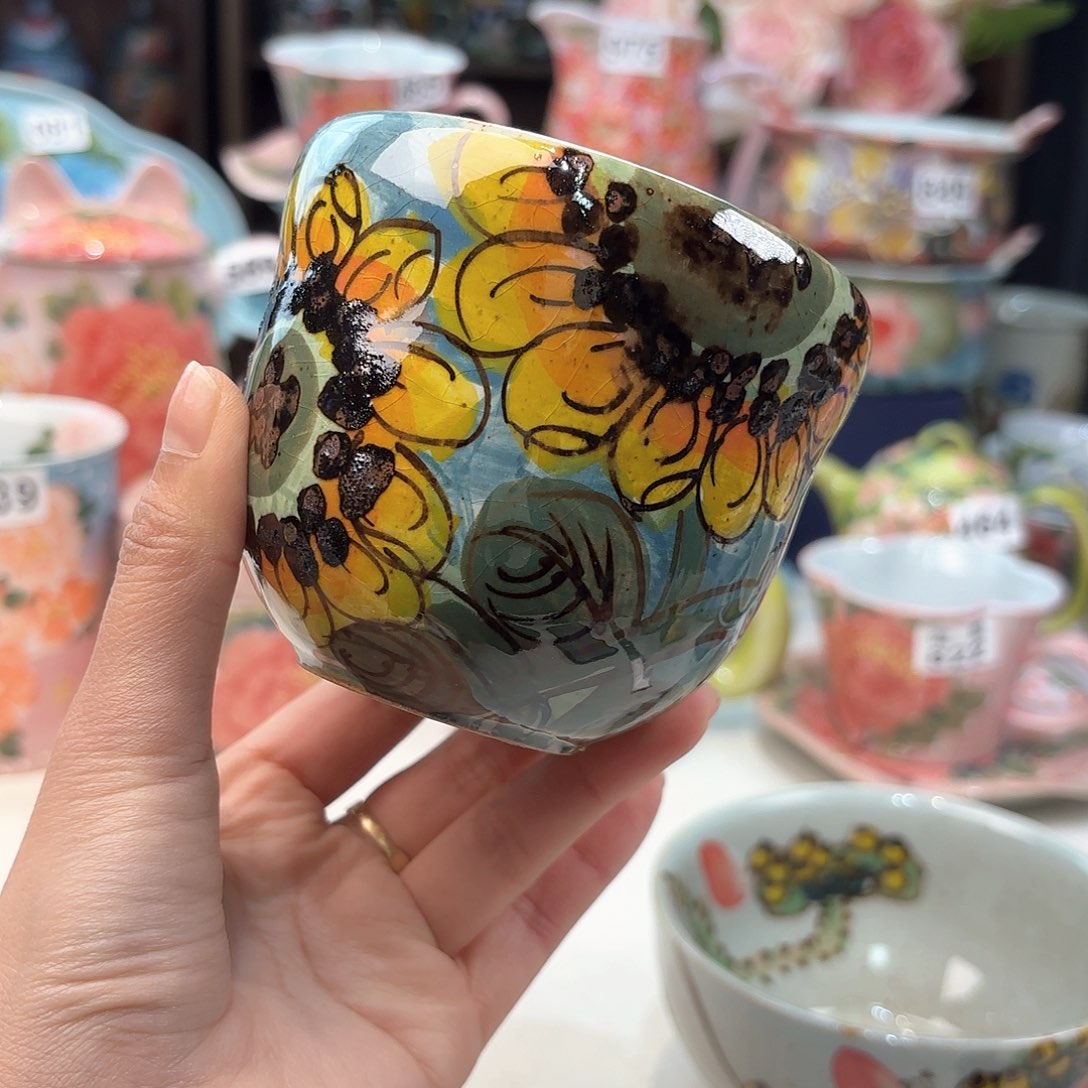 瓷片兔兔好e l l lo wu wu