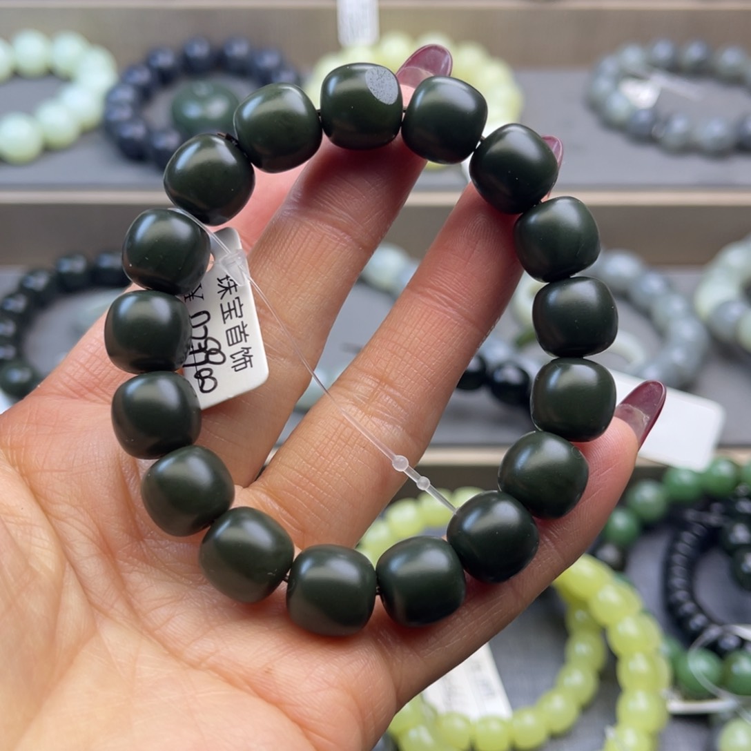 和田玉手链未镶嵌