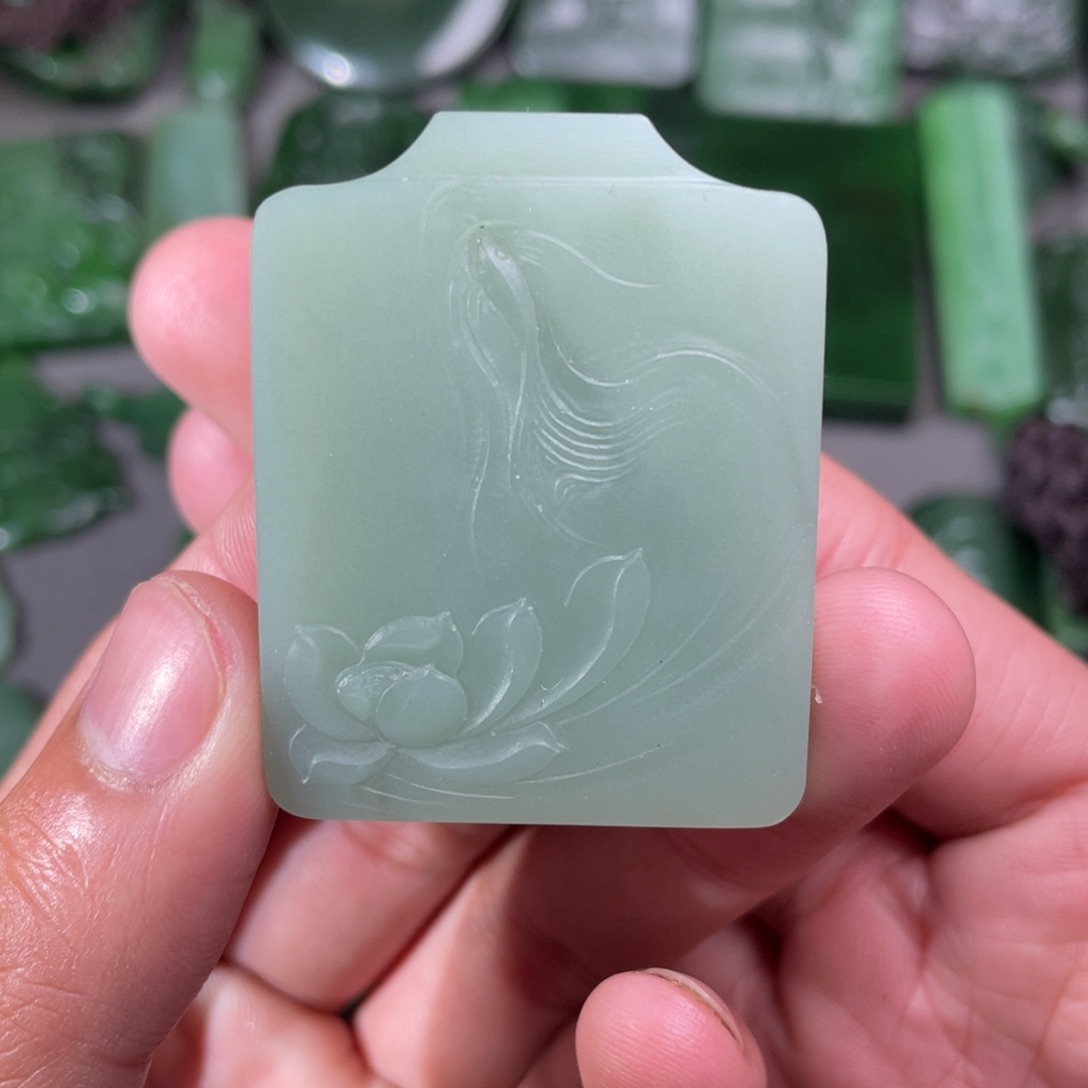 和田玉（碧玉）颈饰未镶嵌定制