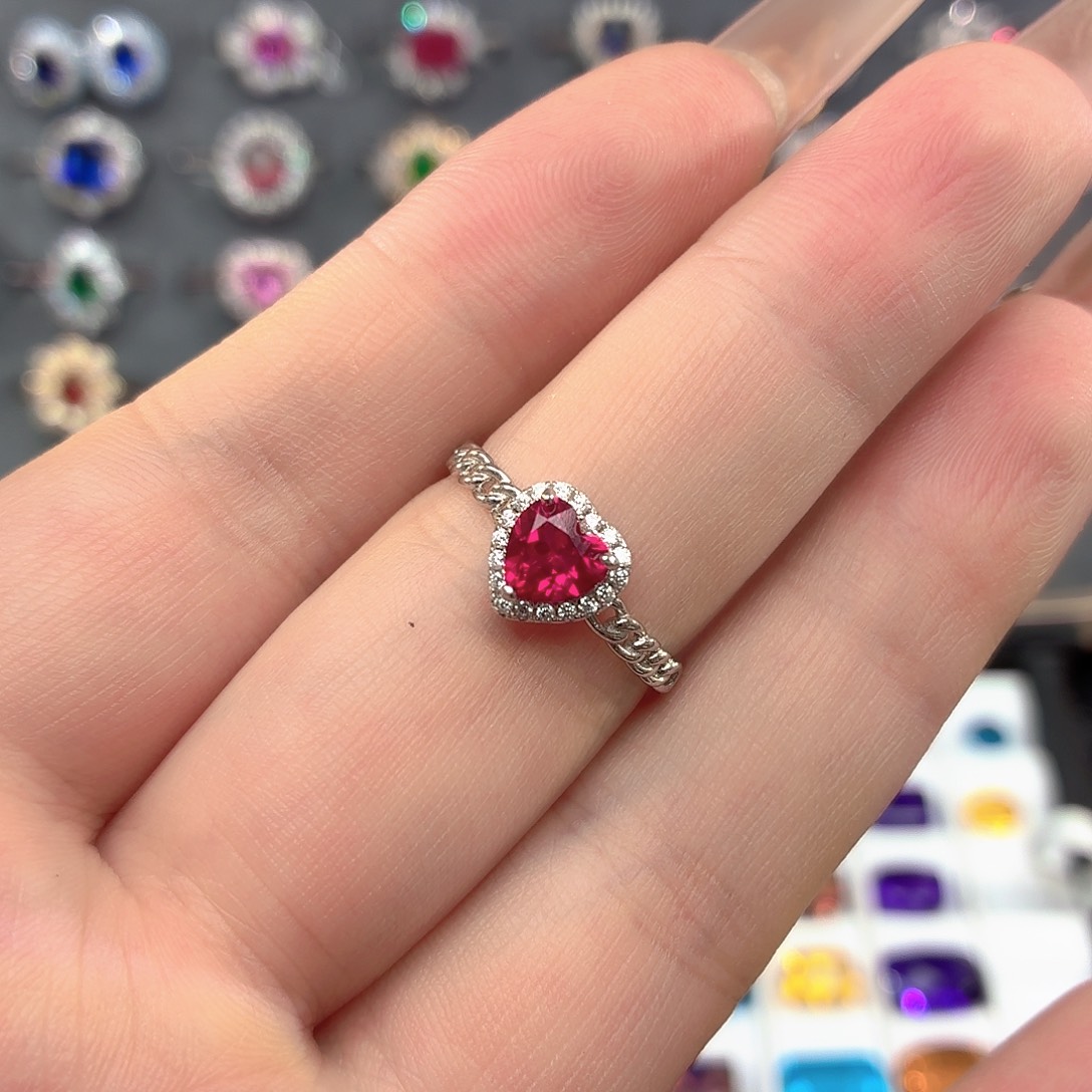 925银培育卢比莱色宝石