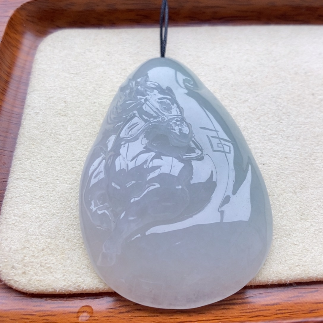 翡翠未镶嵌颈饰吊坠20