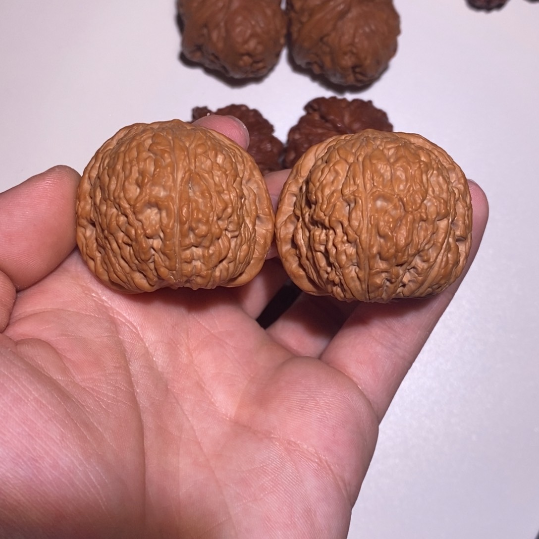 41全品泥鳅背文玩核桃