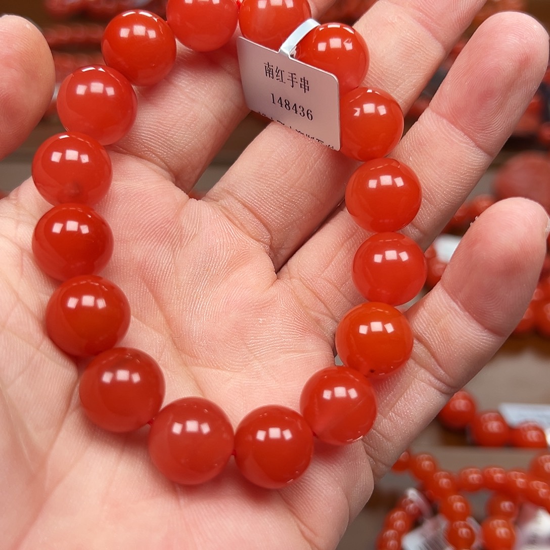 南红玛瑙未镶嵌手链