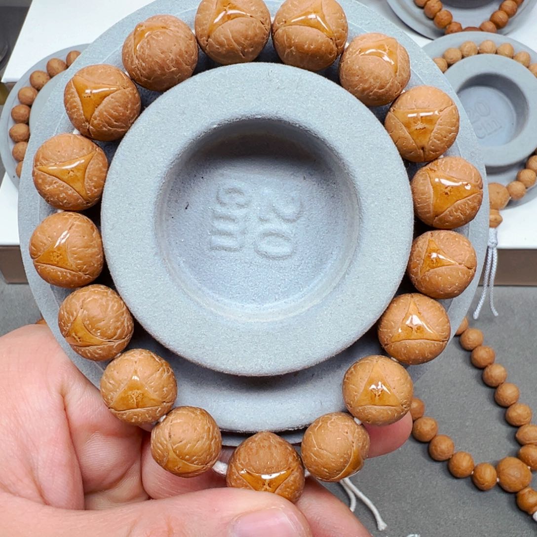 凤眼菩提手串14-16龙眼