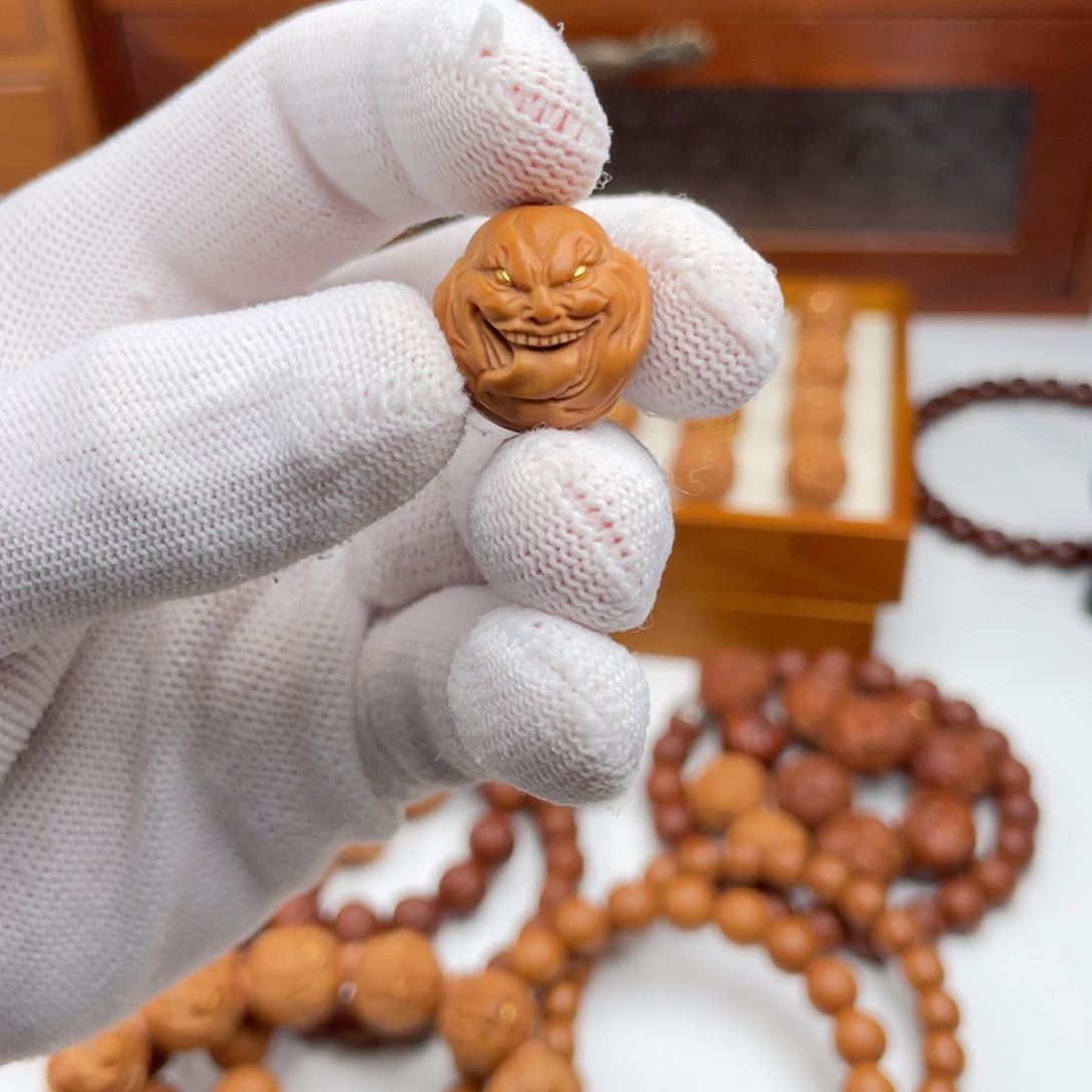 猴头核桃吊坠猴头核桃雕刻