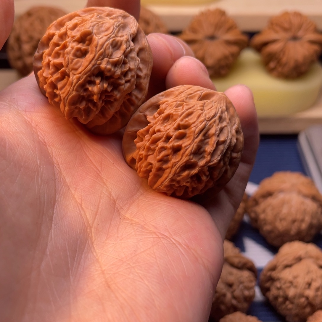 H***x文玩核桃33尺宫灯