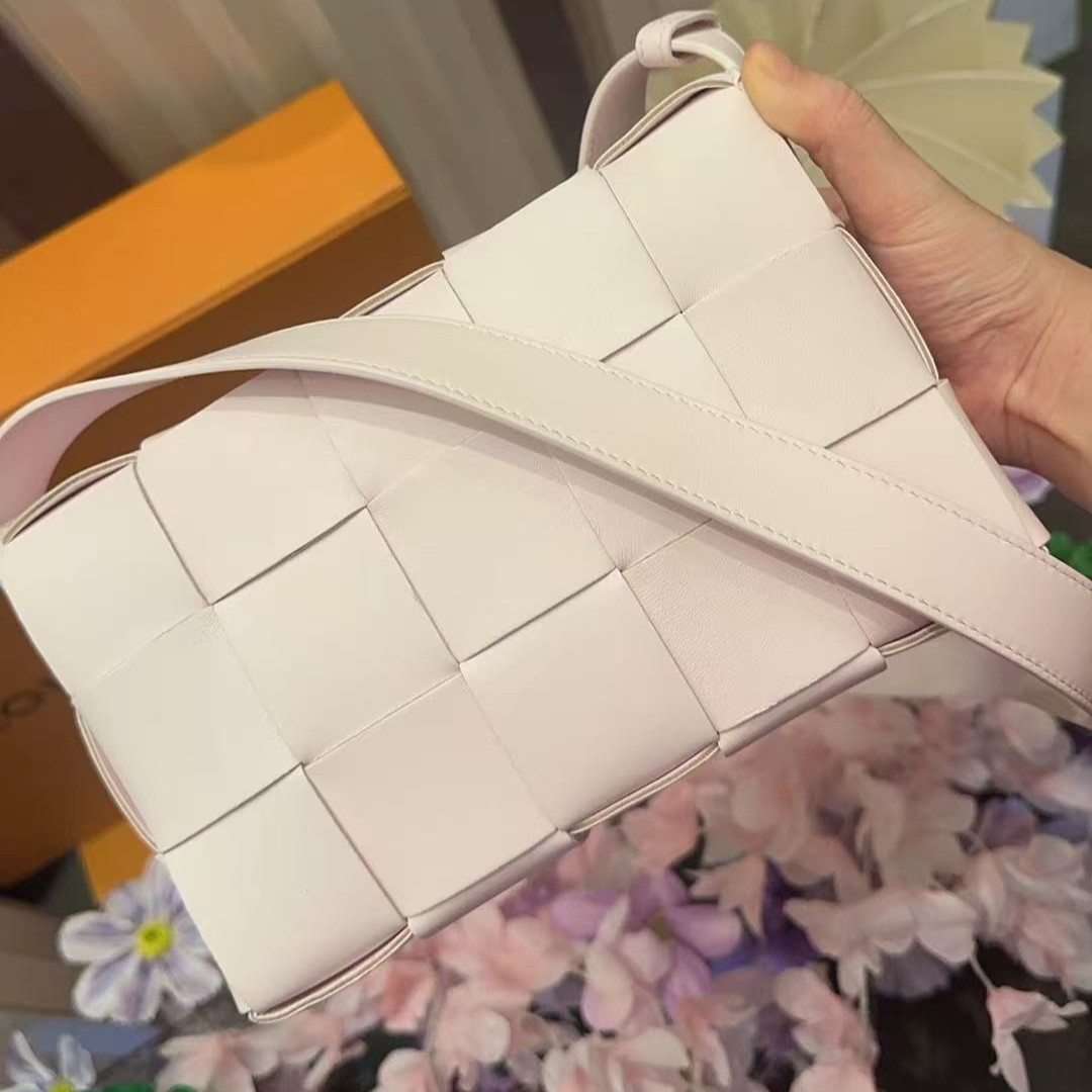 99新 BOTTEGA VENETA/葆蝶家 唐唐/单肩包/32093