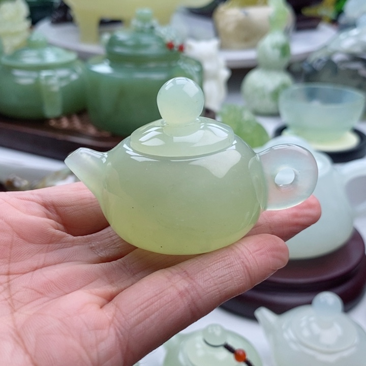 岫玉四大名玉手把壶未镶嵌