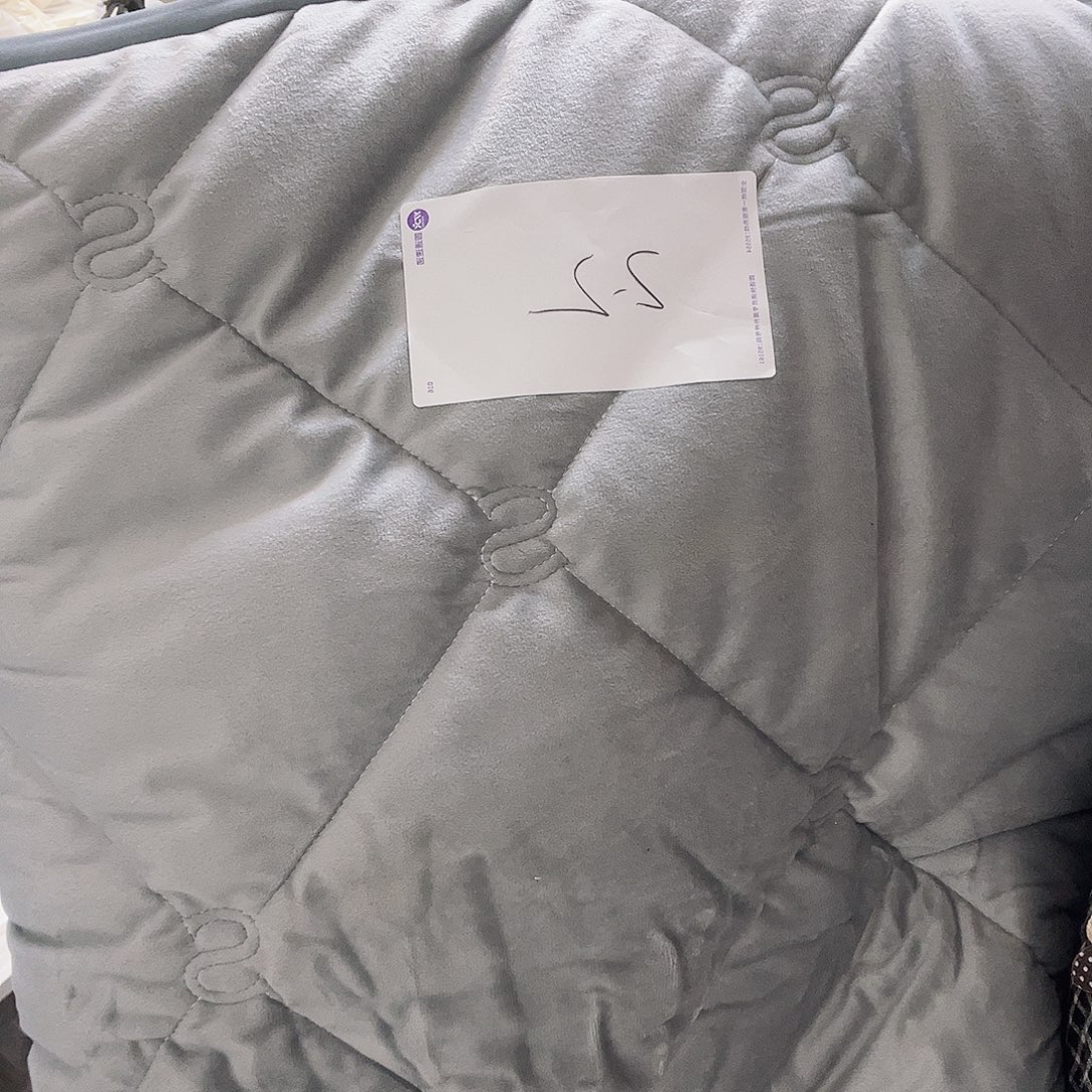 雪尼尔聚酯纤维快乐大本营在这里是什么