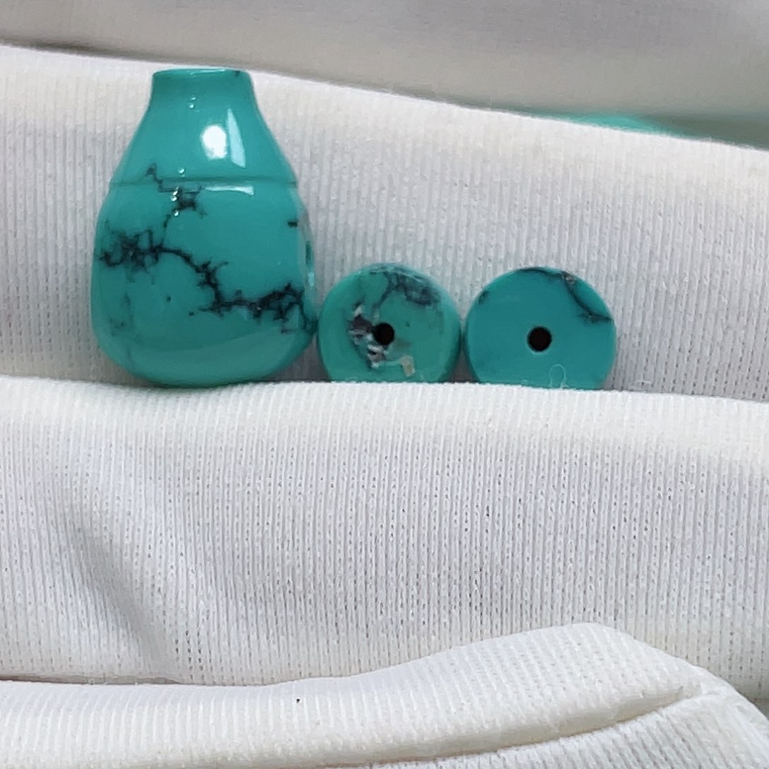 绿松石颈饰未镶嵌重***虎