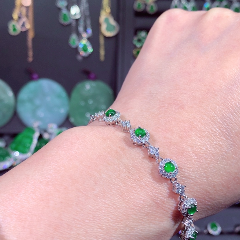 【闪购商品】翡翠颈饰未镶嵌翡翠