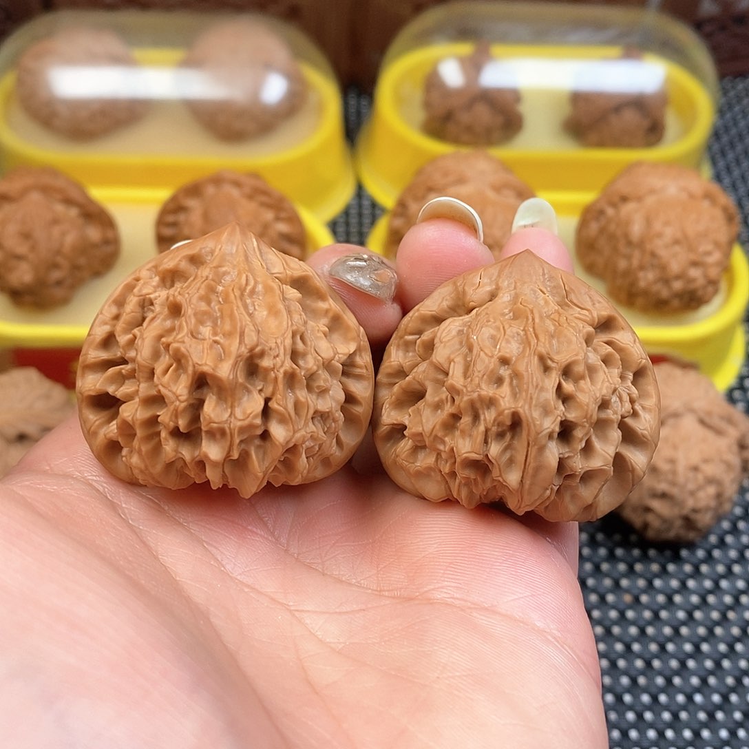 文玩核桃吊坠39➕龙门涧