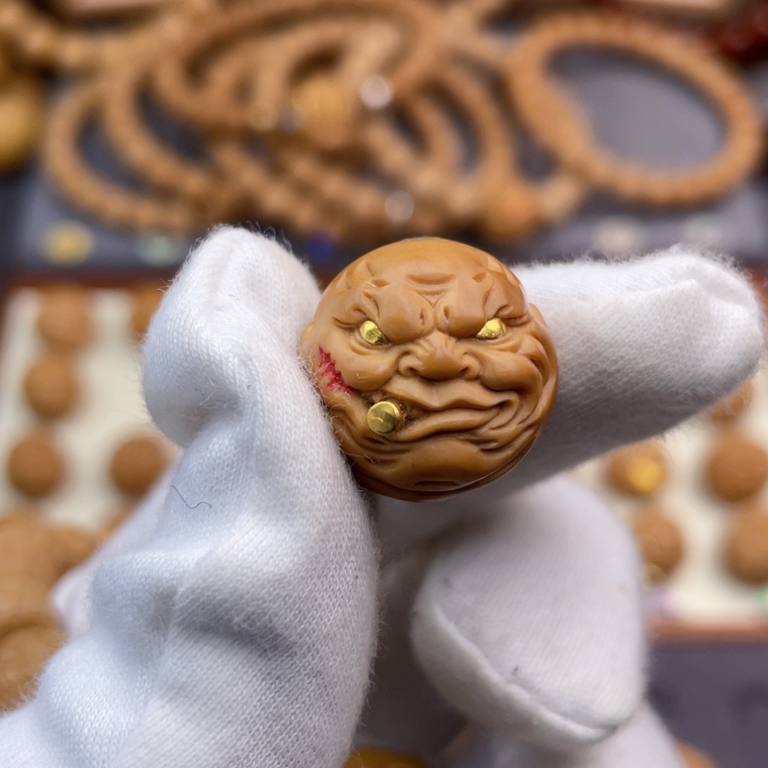 猴头核桃吊坠满工烟鬼王