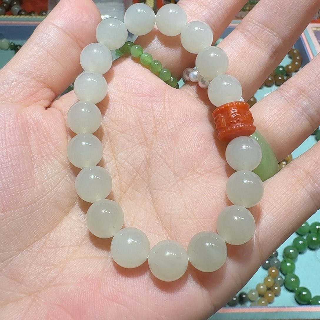 风***子和田玉未镶嵌手串