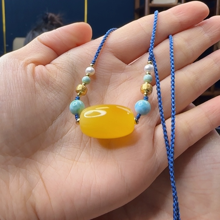 未镶嵌蜜蜡吊坠(赠链)