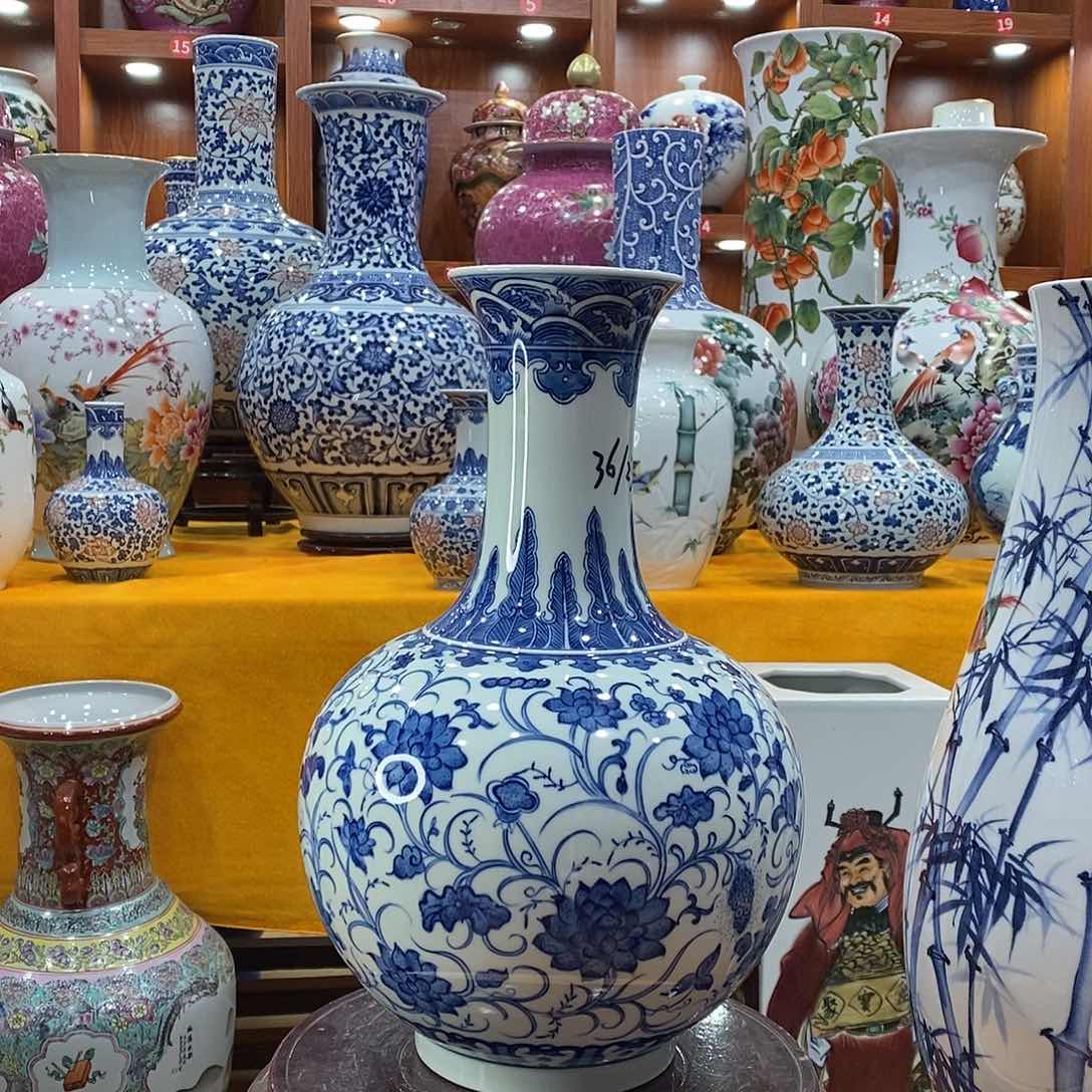 摆件平*景德镇陶瓷青花赏瓶