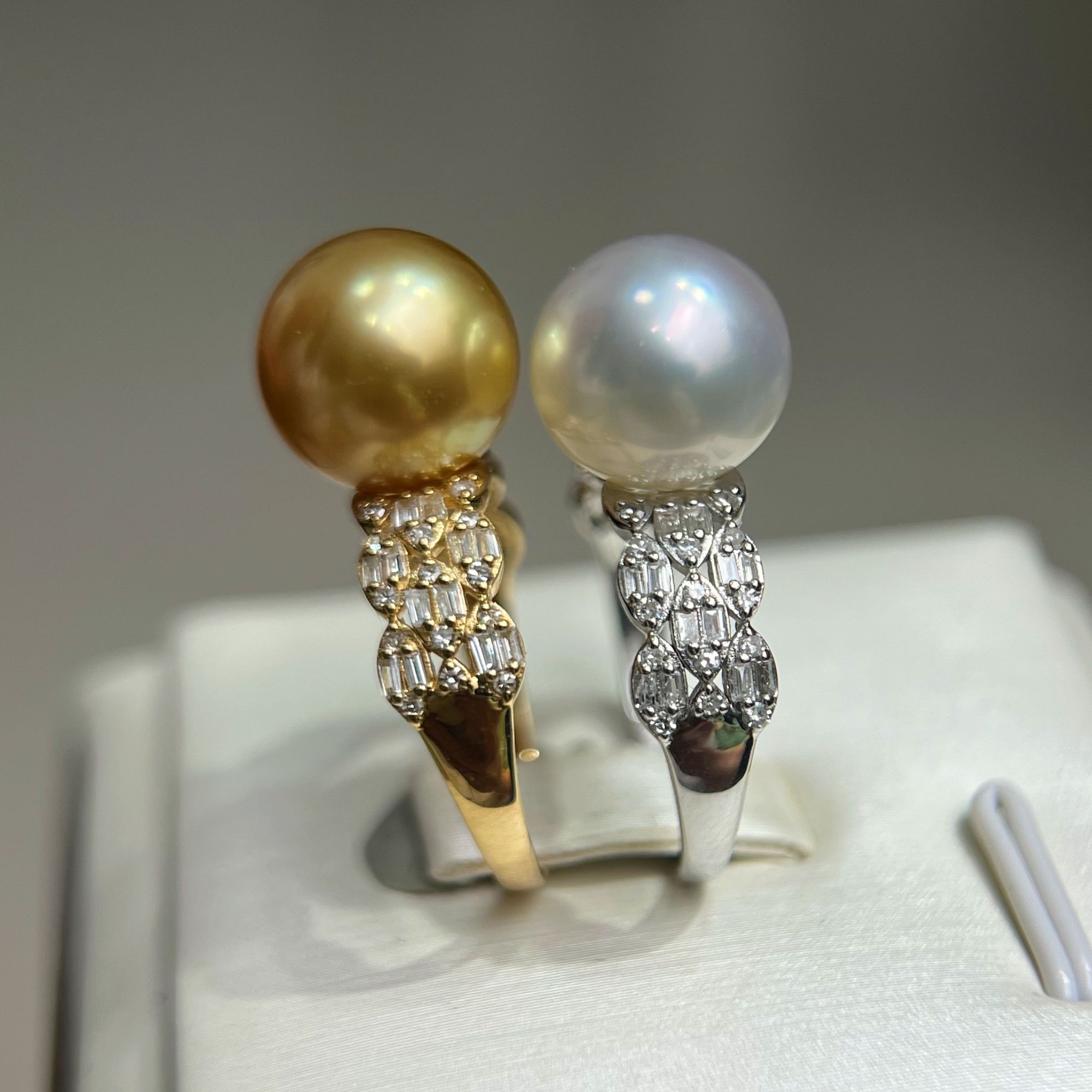 纯天然100%海水澳白珍珠戒指18k钻石镶嵌南洋金珠戒指时尚气质款