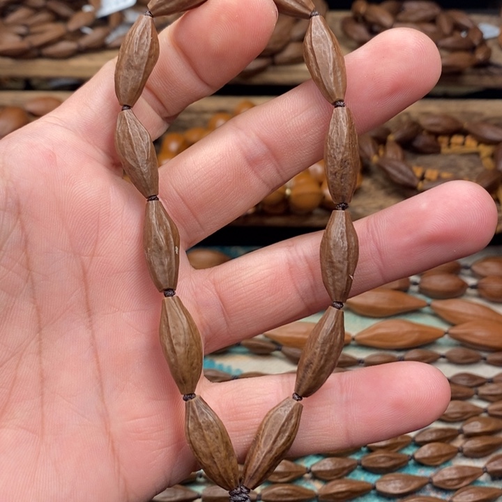 橄榄核手串/手链福利0.8手持12颗