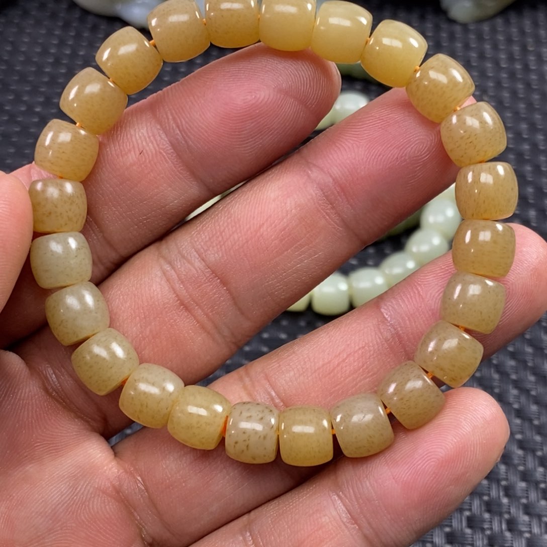 和田玉手链未镶嵌