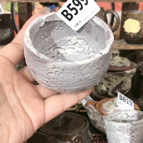 木有一点点的小姐姐