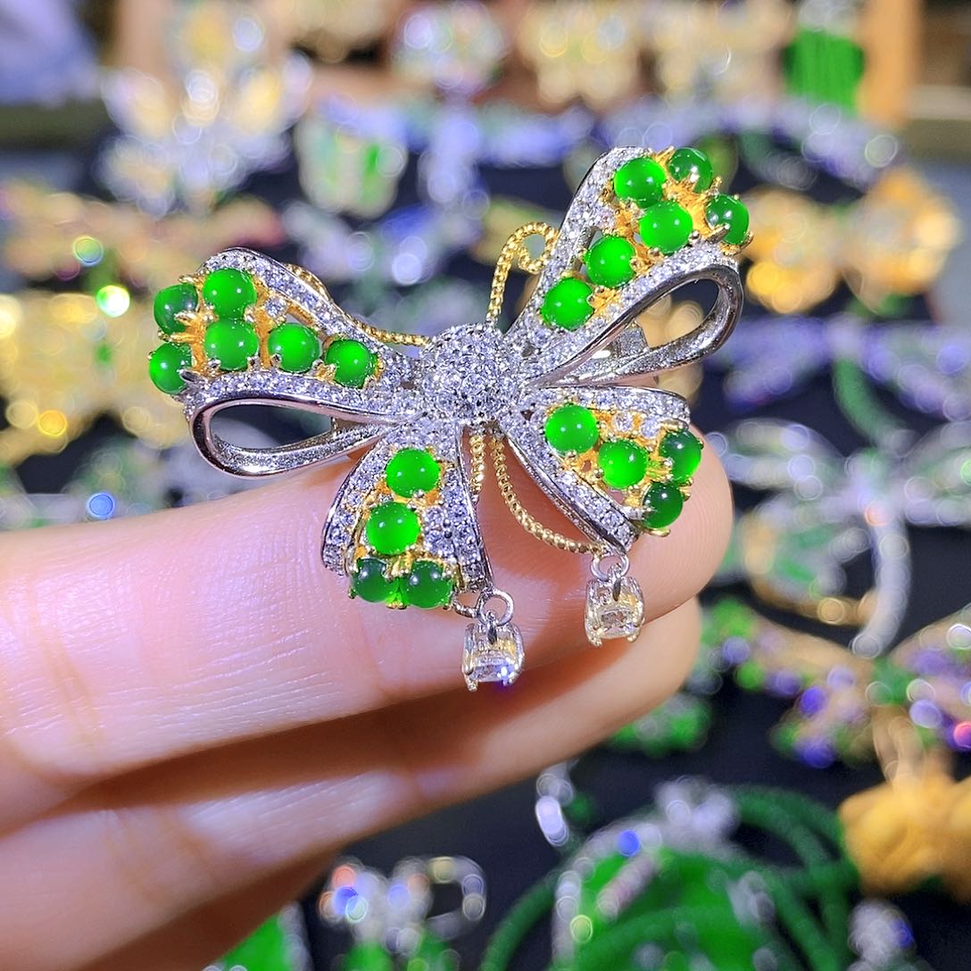 吊坠(不含链)银S925镶嵌翡翠