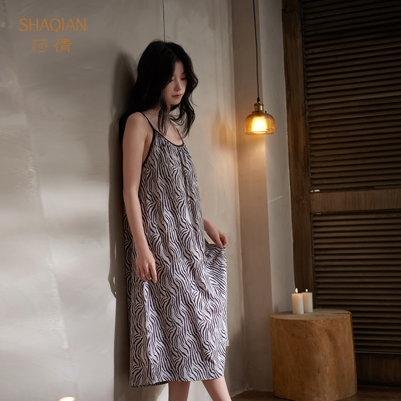 莎倩夏季莫代尔棉吊带睡裙带胸垫2025年新款女士凉感可外穿睡衣