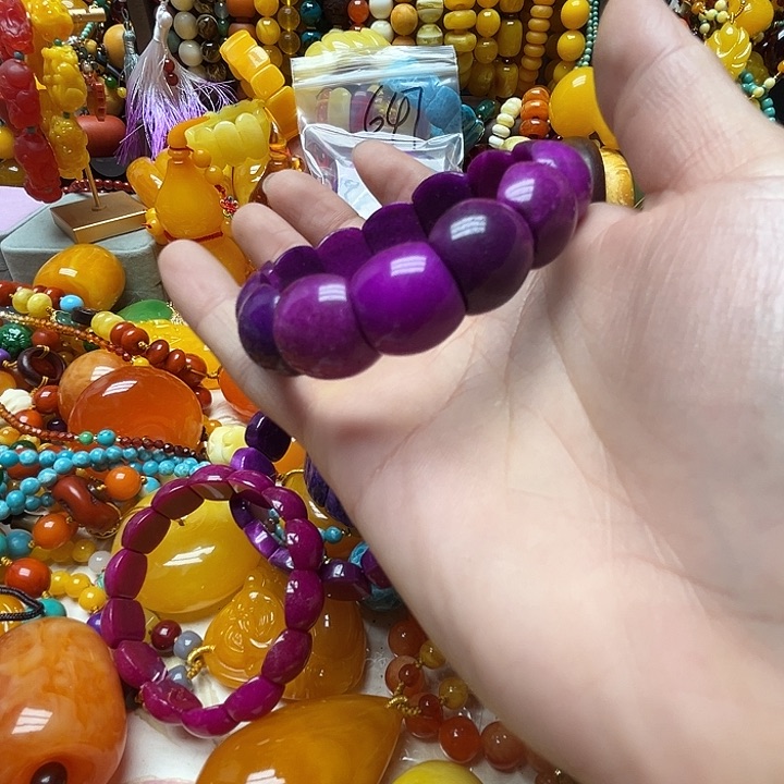树脂制品647紫色手牌
