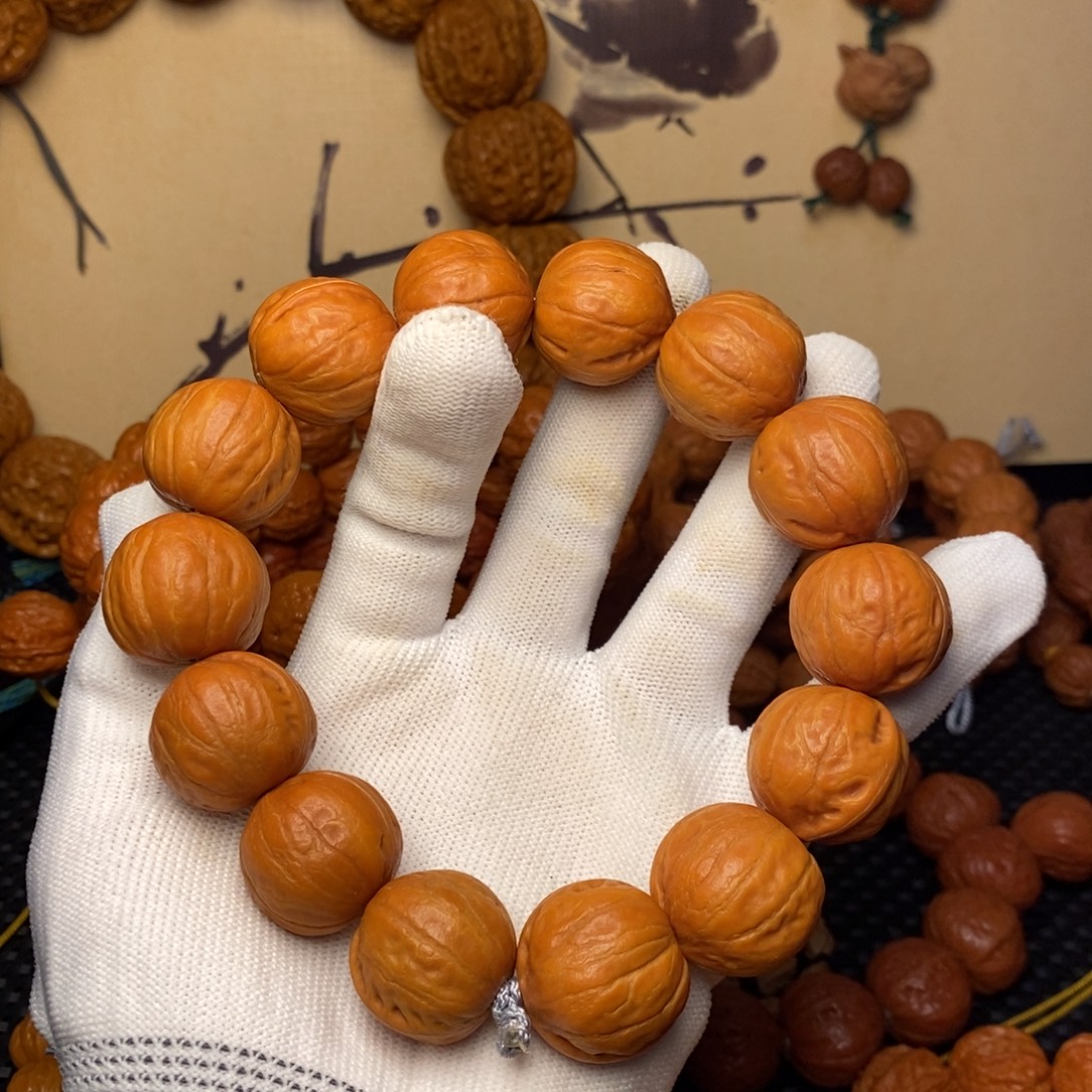 吊坠文玩核桃元宝手持23.23.22