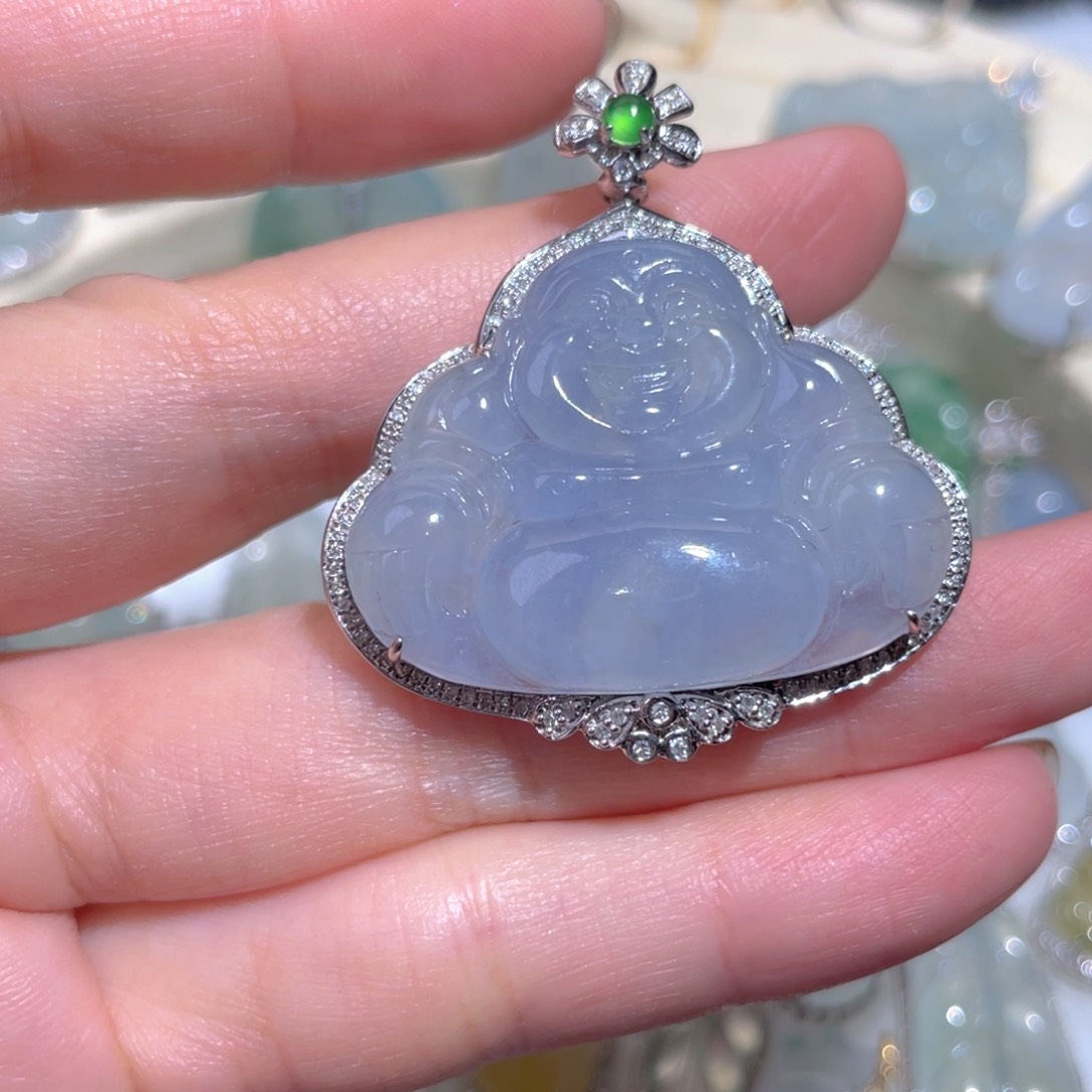 翡翠颈饰18K金镶嵌翡翠