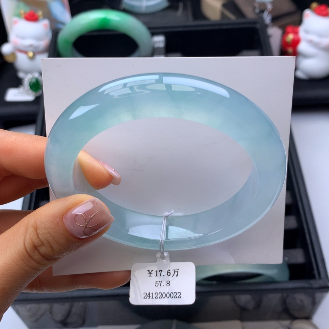 翡翠手镯未镶嵌58天空蓝正圈