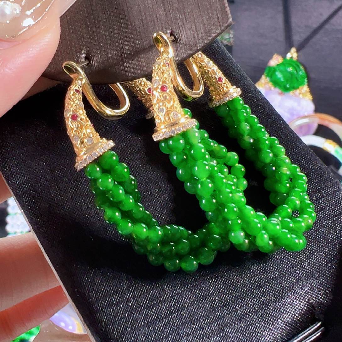 翡翠18K金镶嵌耳饰签收后24小时鉴赏期