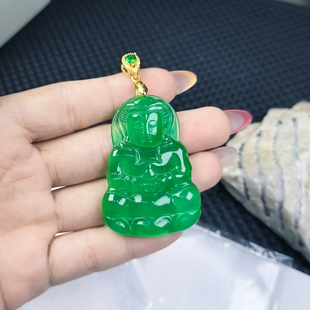 （聚宝严选）D252冰绿大观音吊坠妈妈款精致精美百搭时尚