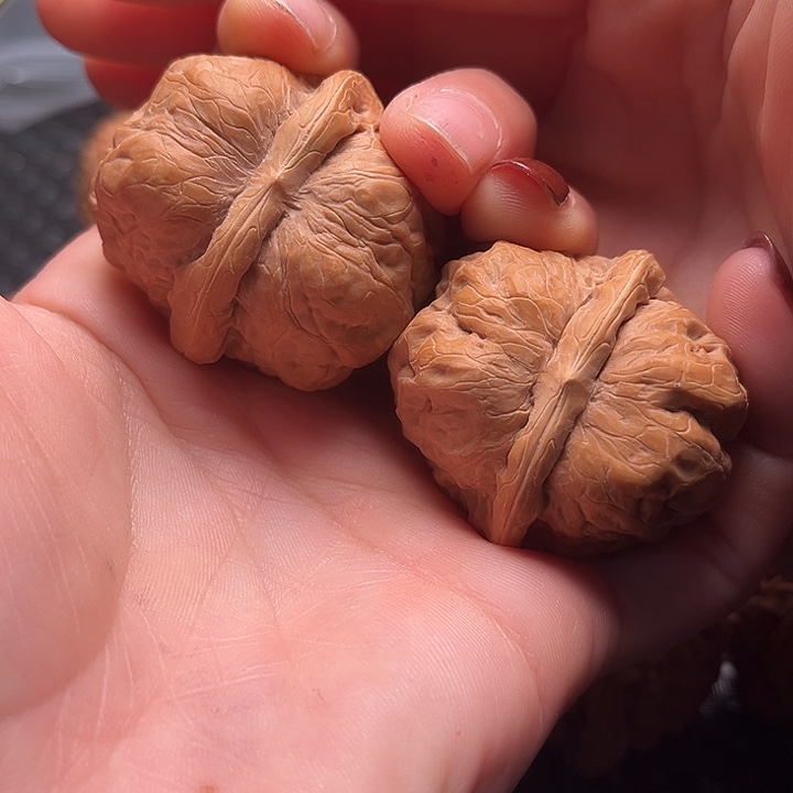 文玩核桃把件38蛤蟆头