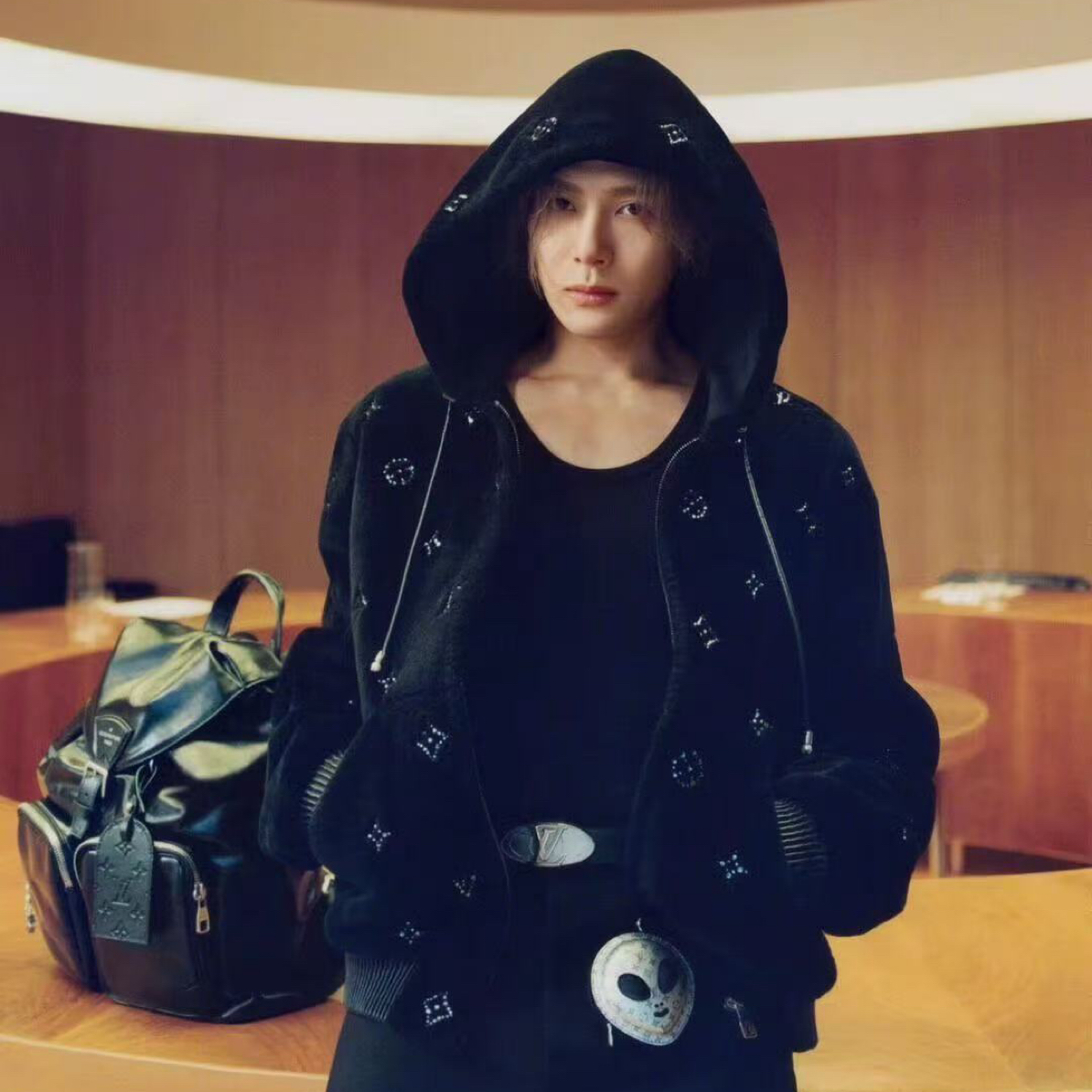 未使用 LouisVuitton/路易威登 施华洛世奇满钻外套 50码