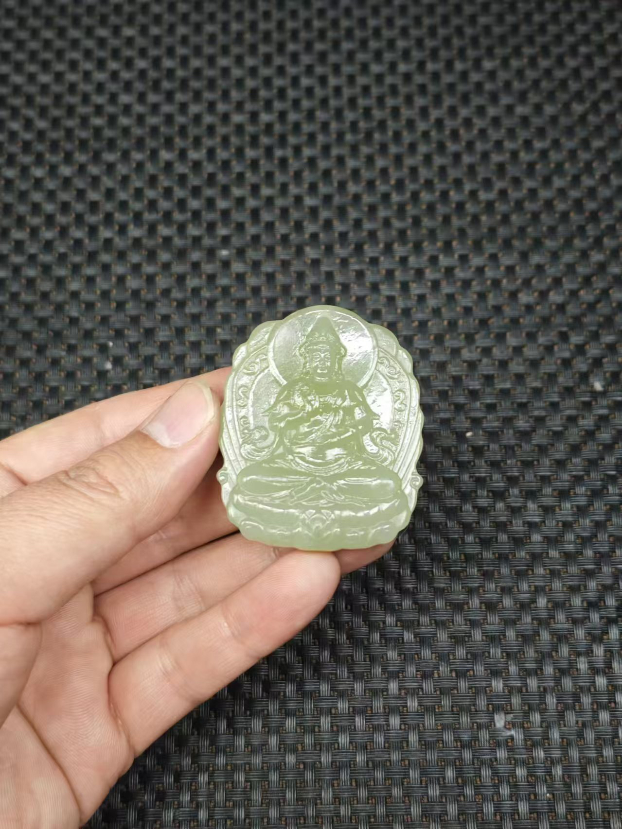 天然和田玉老料正装观音1.30清货3