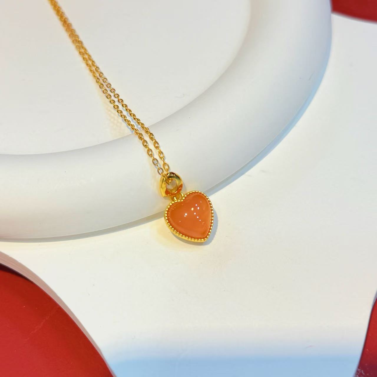 S925银镶嵌南红爱心HNZ9457