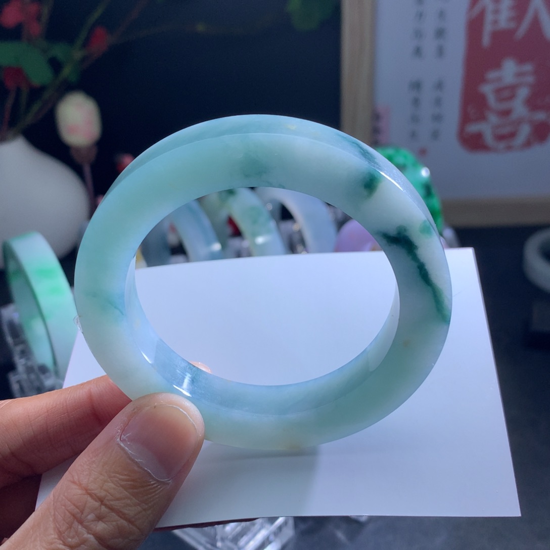定制翡翠手镯未镶嵌