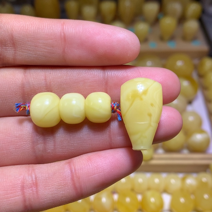 蜜蜡裸石未镶嵌天然俄料浓白花蜜蜡套装10.2-13.2