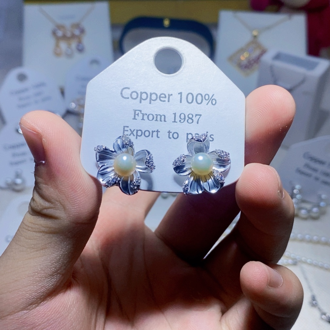 未镶嵌淡水珍珠耳饰