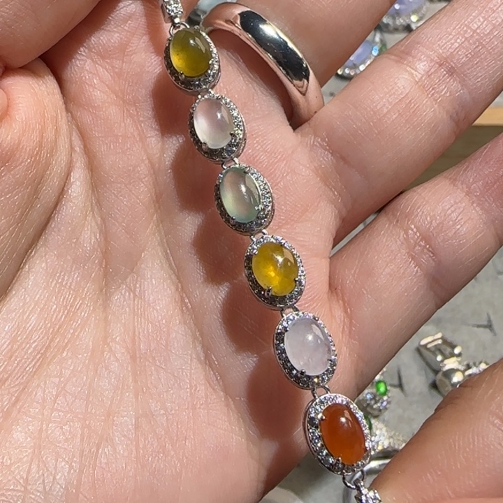 定制翡翠未镶嵌翡翠