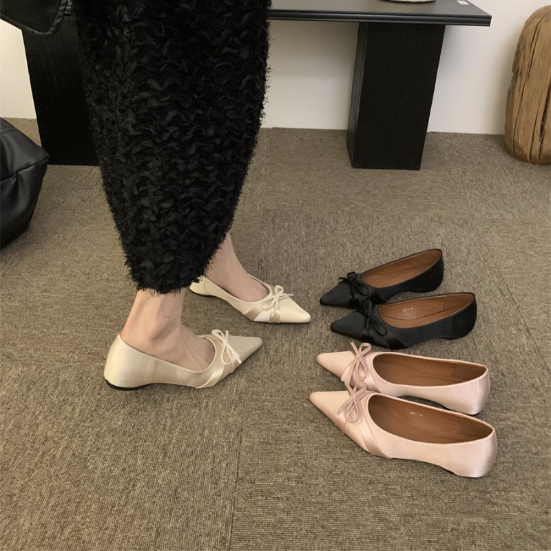 小香风内增高尖头单鞋女浅口晚晚鞋瓢鞋