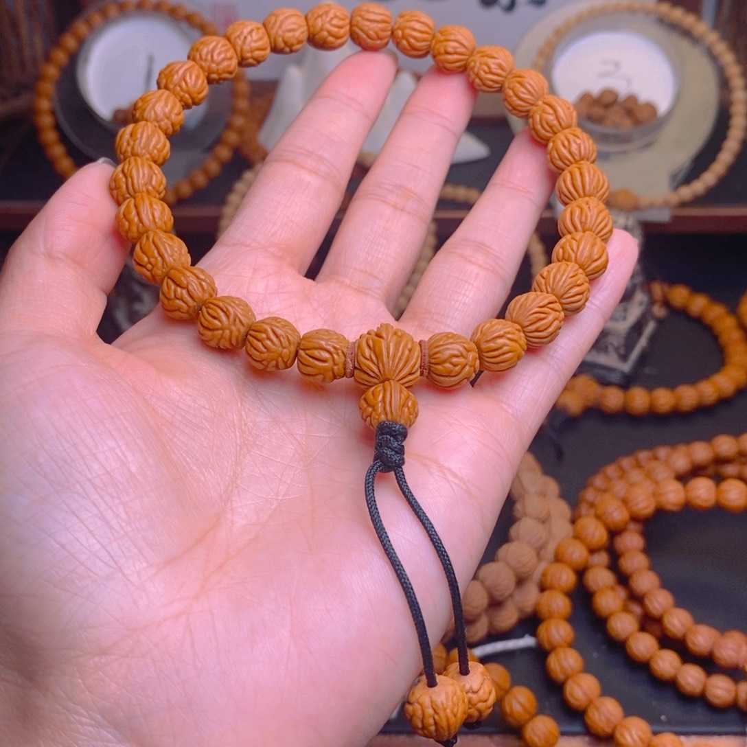 এ****桃核手串龙文桃核