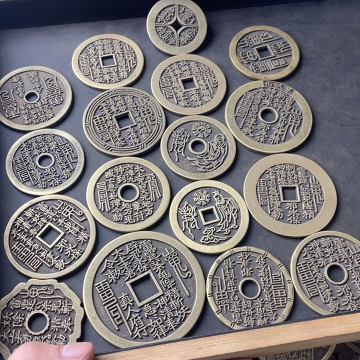 铜现代仿制工艺品