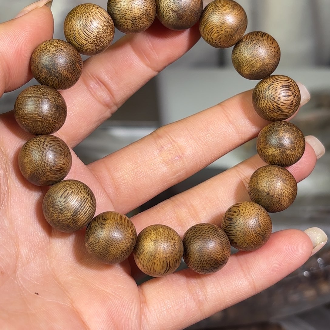 沉香手串奇楠沉香1.4圆珠单圈陆河