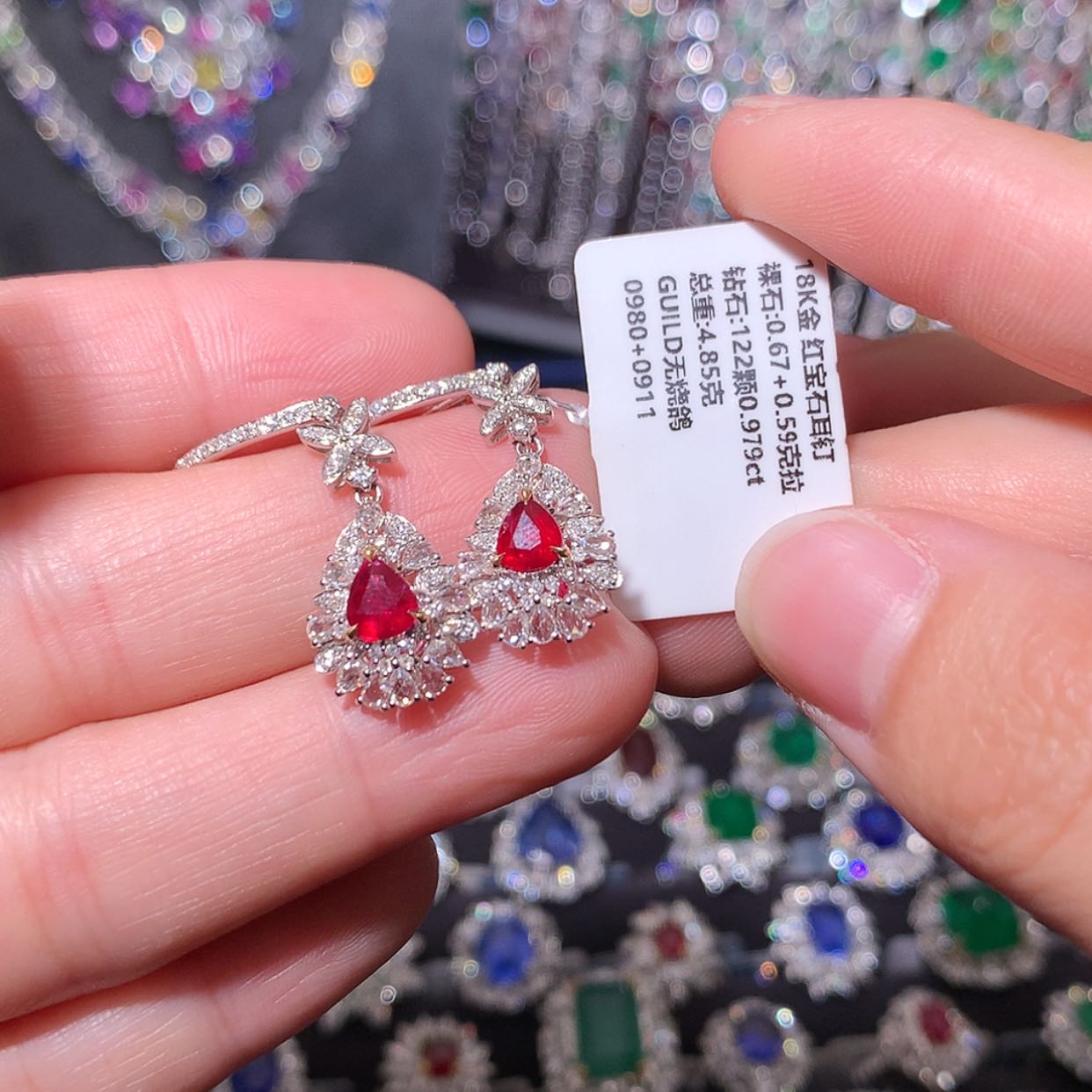 【闪购商品】红宝石耳钉18K金镶嵌