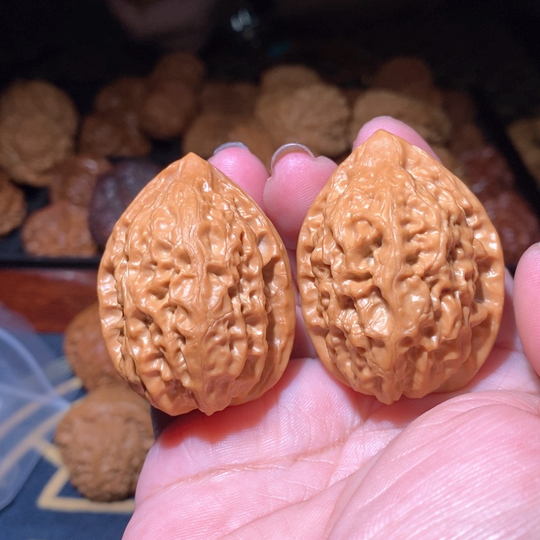 文玩核桃把件沈鸡35.5